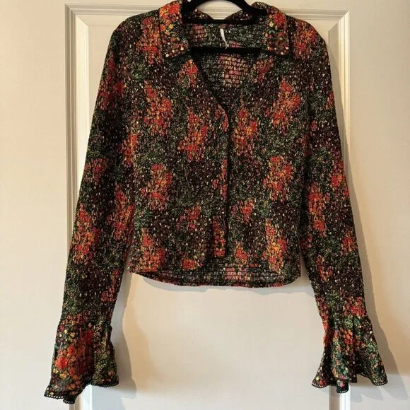 Free People Amelia Printed Blouse Red Green Black Size Large EUC - Picture 2 of 6